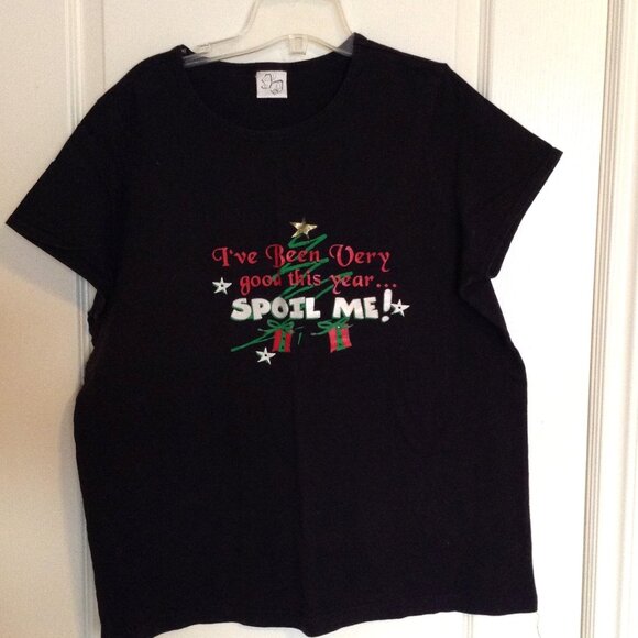 Men's Black T-Shirt Size XL ''I've Been Very Good This Year Spoil Me!' Graphic - Picture 2 of 4